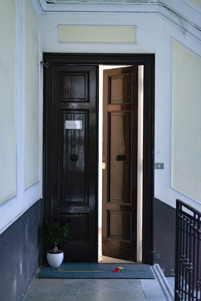 Scaramantico Rooms 4/50