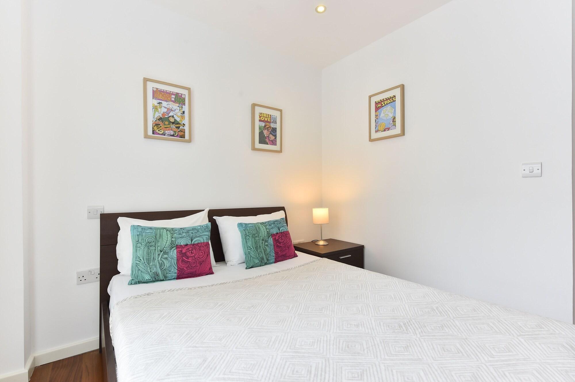 3 Bedrooms, Apartment