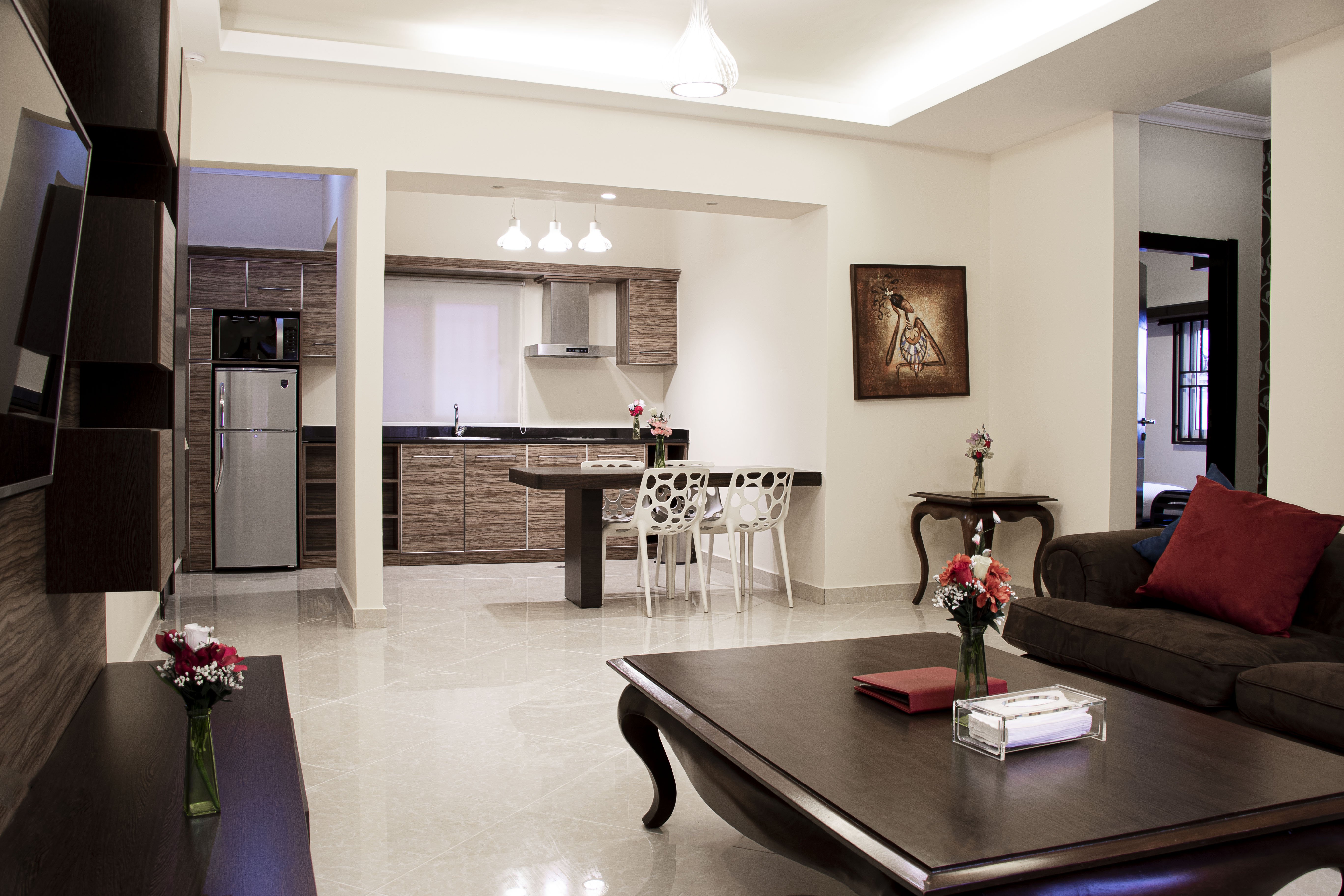 Home Suites Hotel 47/80