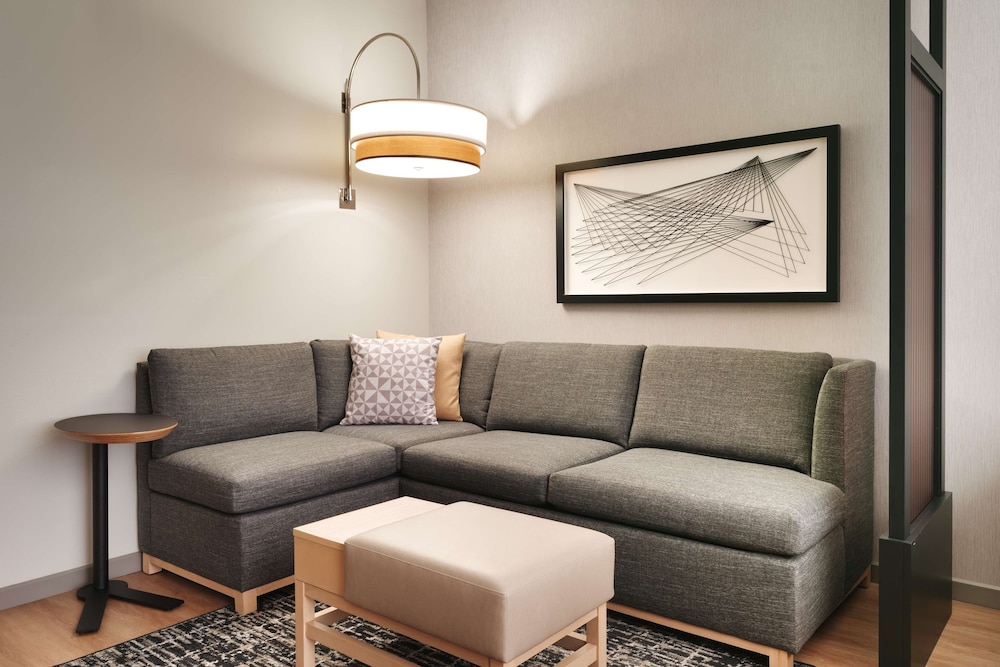 Hyatt Place At Anaheim Resort Convention Center 36/71