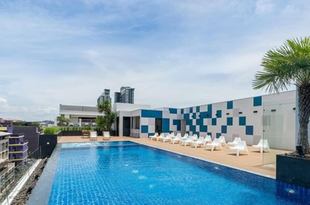 Sea Me Spring Tree Hotel in PATTAYA