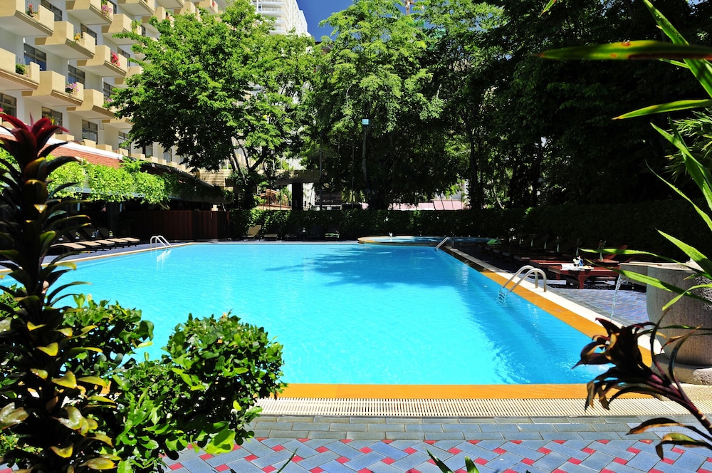 Golden Beach Hotel Pattaya 40/44