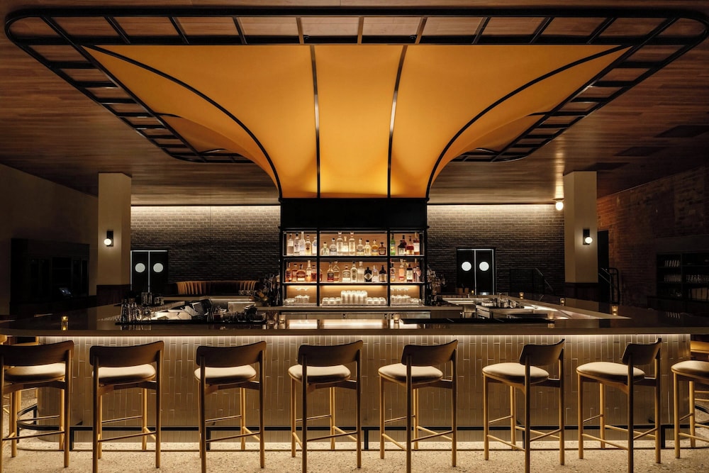 AC Hotel by Marriott Detroit at the Bonstelle 40/54