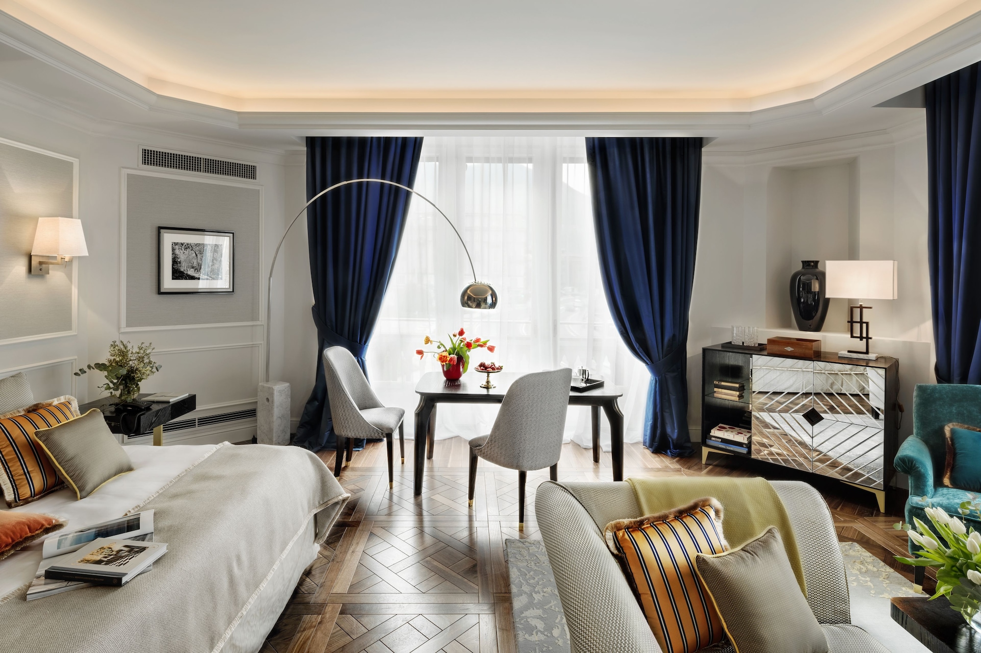 جناح جونيور ركني بسرير كينج بإطلالة على البحيرة، Palazzo Venezia 4/9