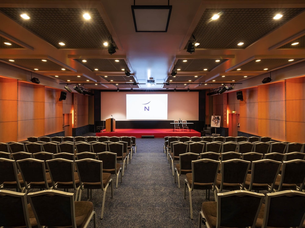 Novotel Marne la Vallee Noisy le Grand 67/75