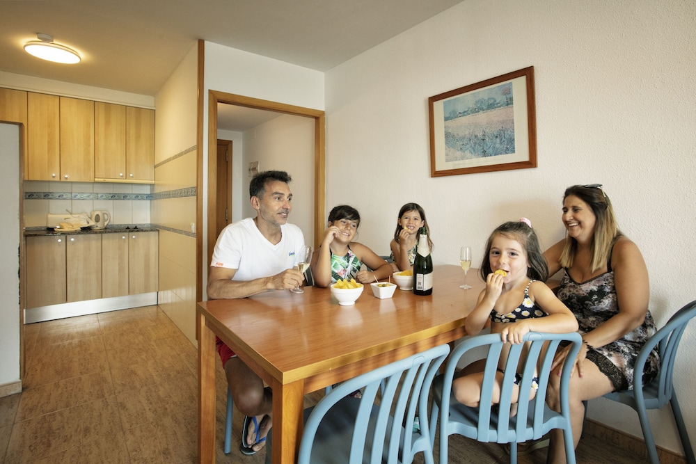 Pins Platja Apartments 60/76