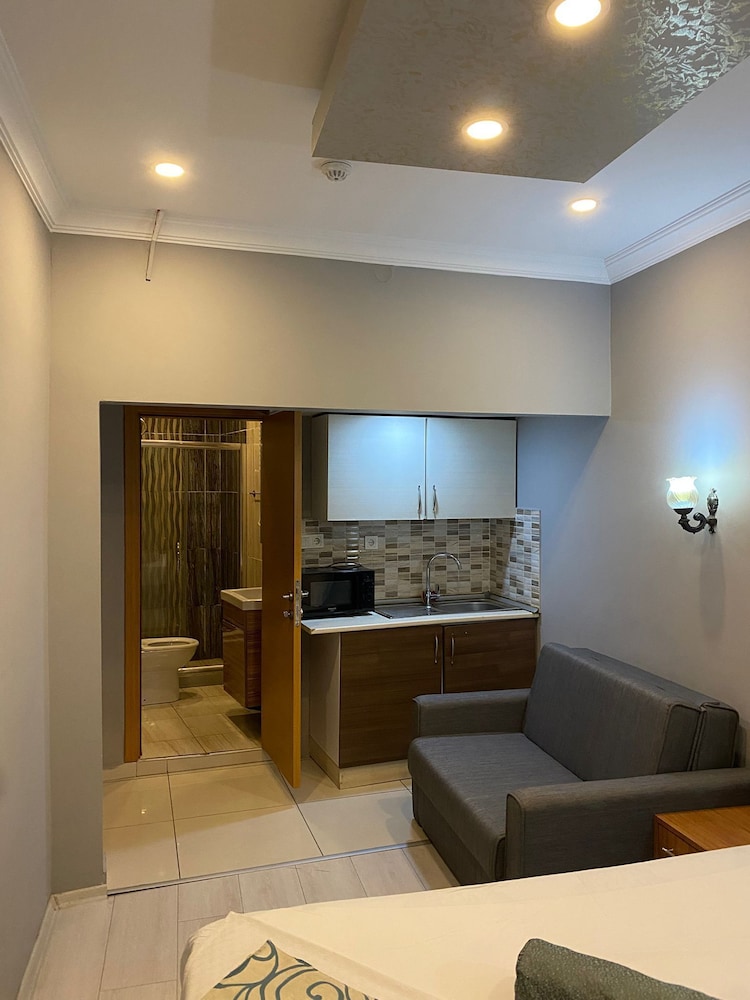 Riverland Suites & Apart Hotel 28/44