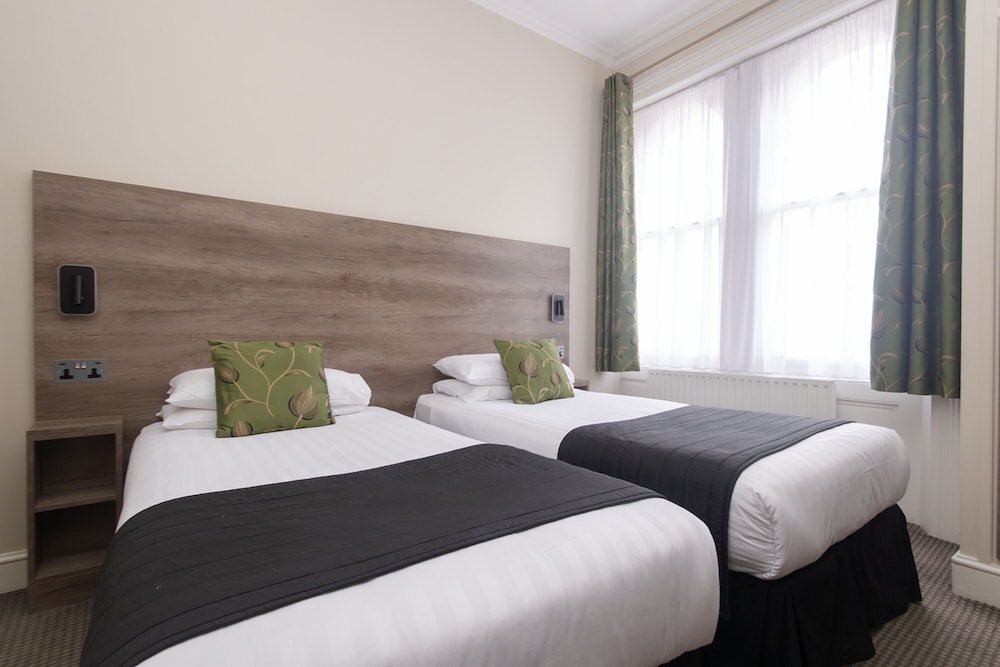 STANDARD, TWIN BEDS