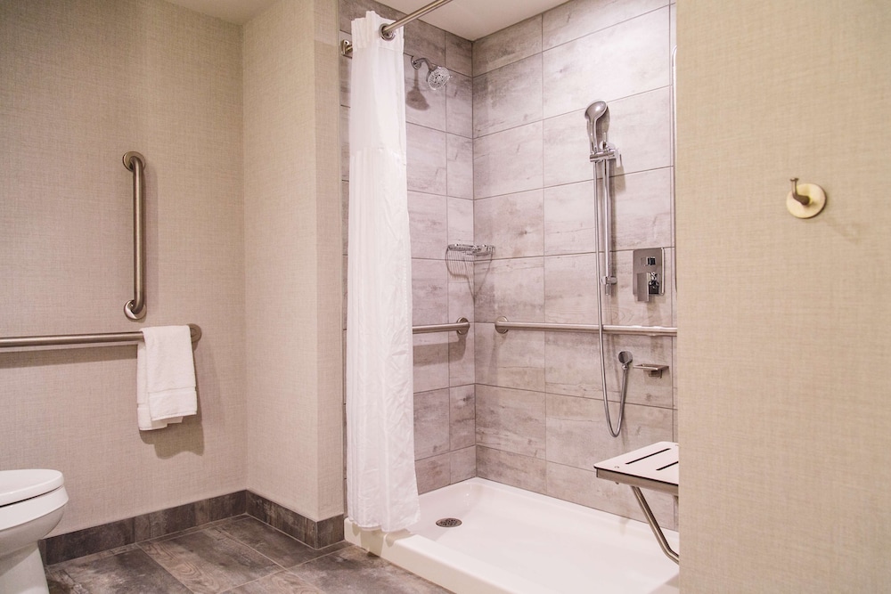 Hilton Garden Inn Fredericton New Brunswick Canada 19/60