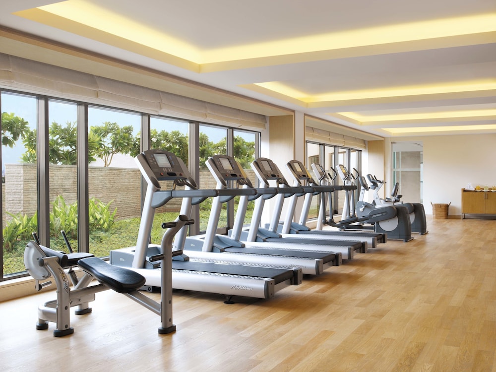 TRIDENT BANDRA KURLA 37/67