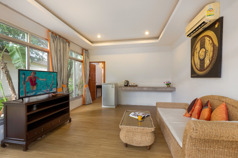Phuket Sea Resort 31/50
