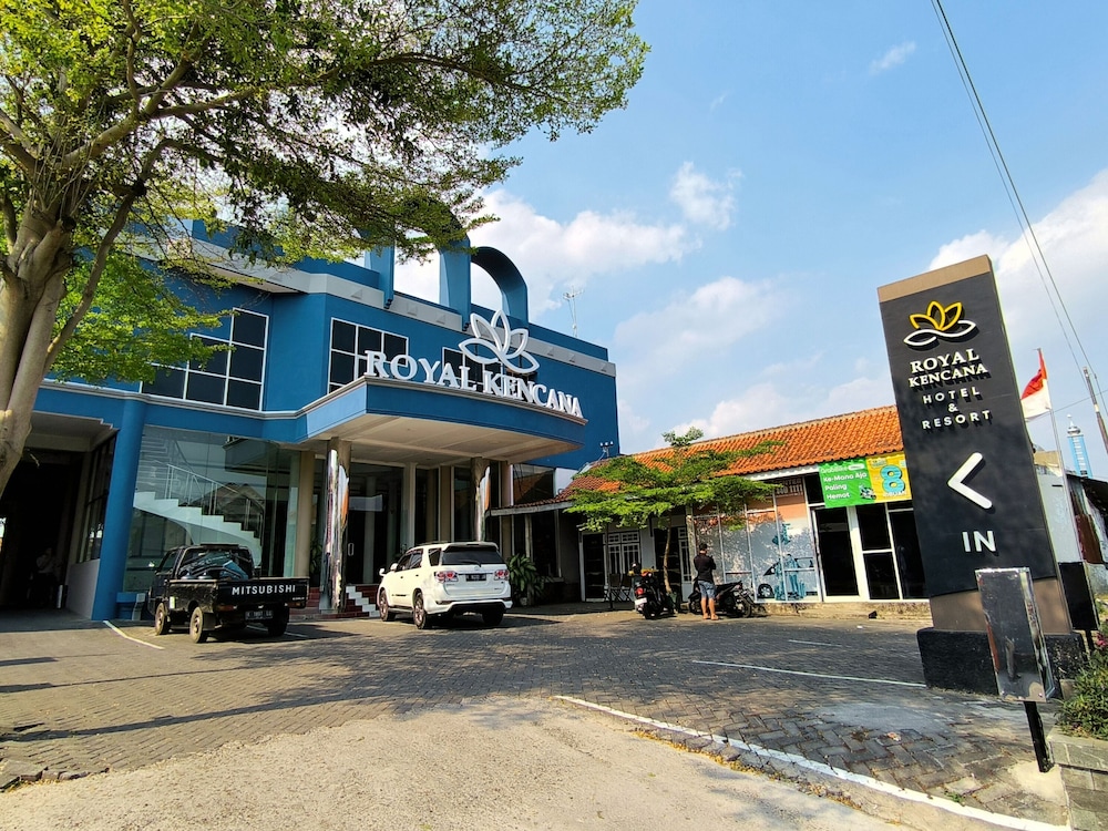 Hotel Kencana Jaya by ZUZU 5/50