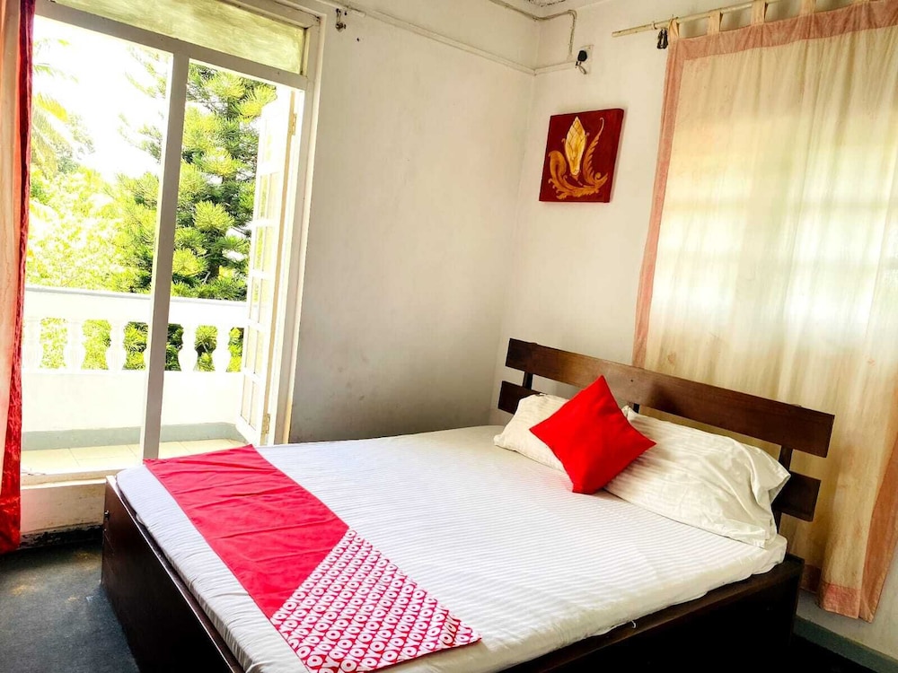 Layathraa Hotel And Restaurant 8/62
