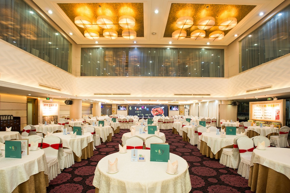 Rivan Hotel Rica 47/58