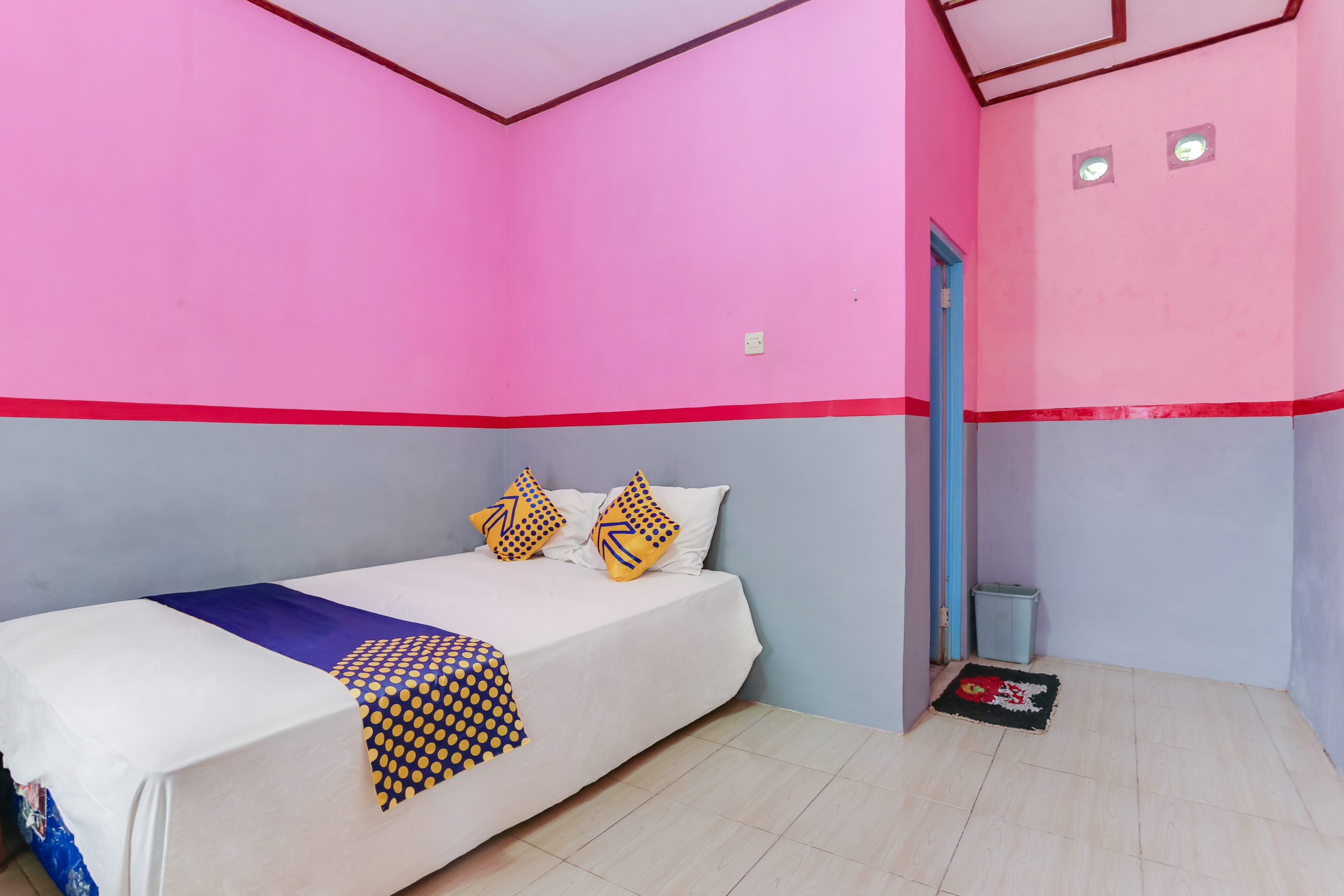 SPOT ON 1783 Ijen Traveller & Homestay 13/47