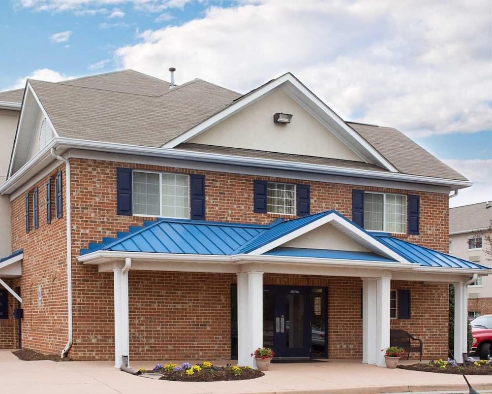 Motel6 Richmond, VA - I-64 West in RICHMOND - VA