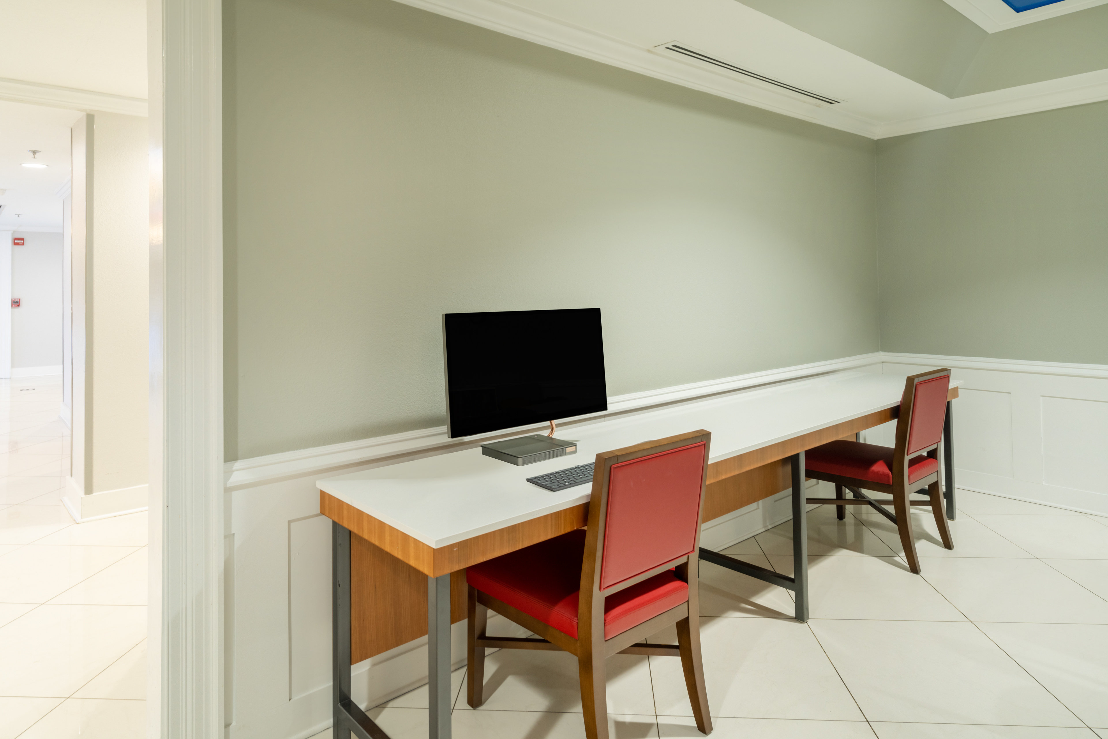 Holiday Inn Express Hotel And Suites Magee 46/49