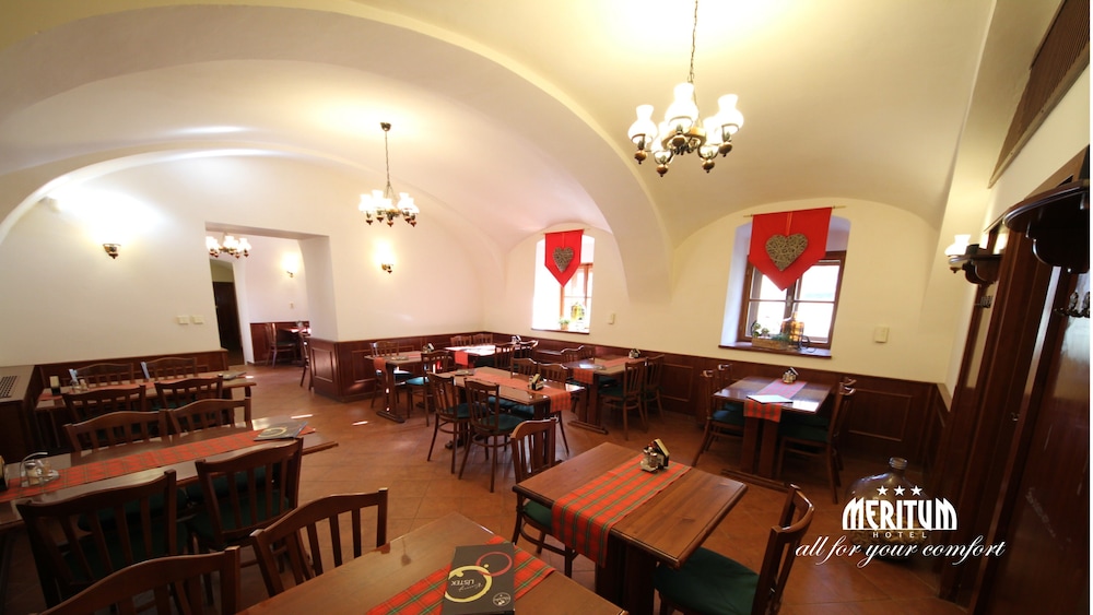 Hotel Meritum 32/42