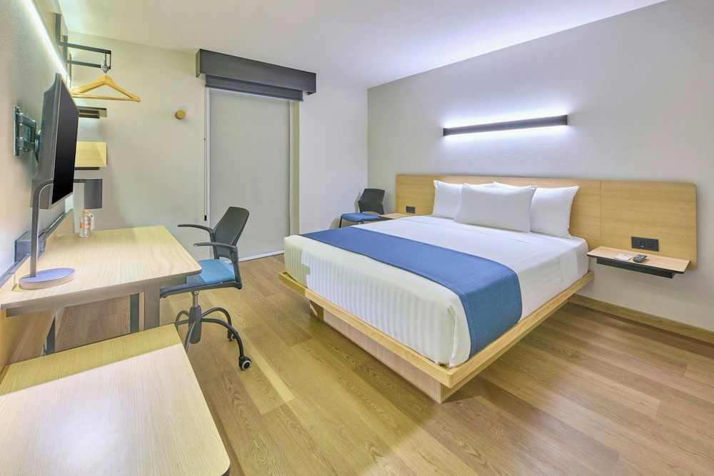 City Express by Marriott Tijuana El Florido 10/42