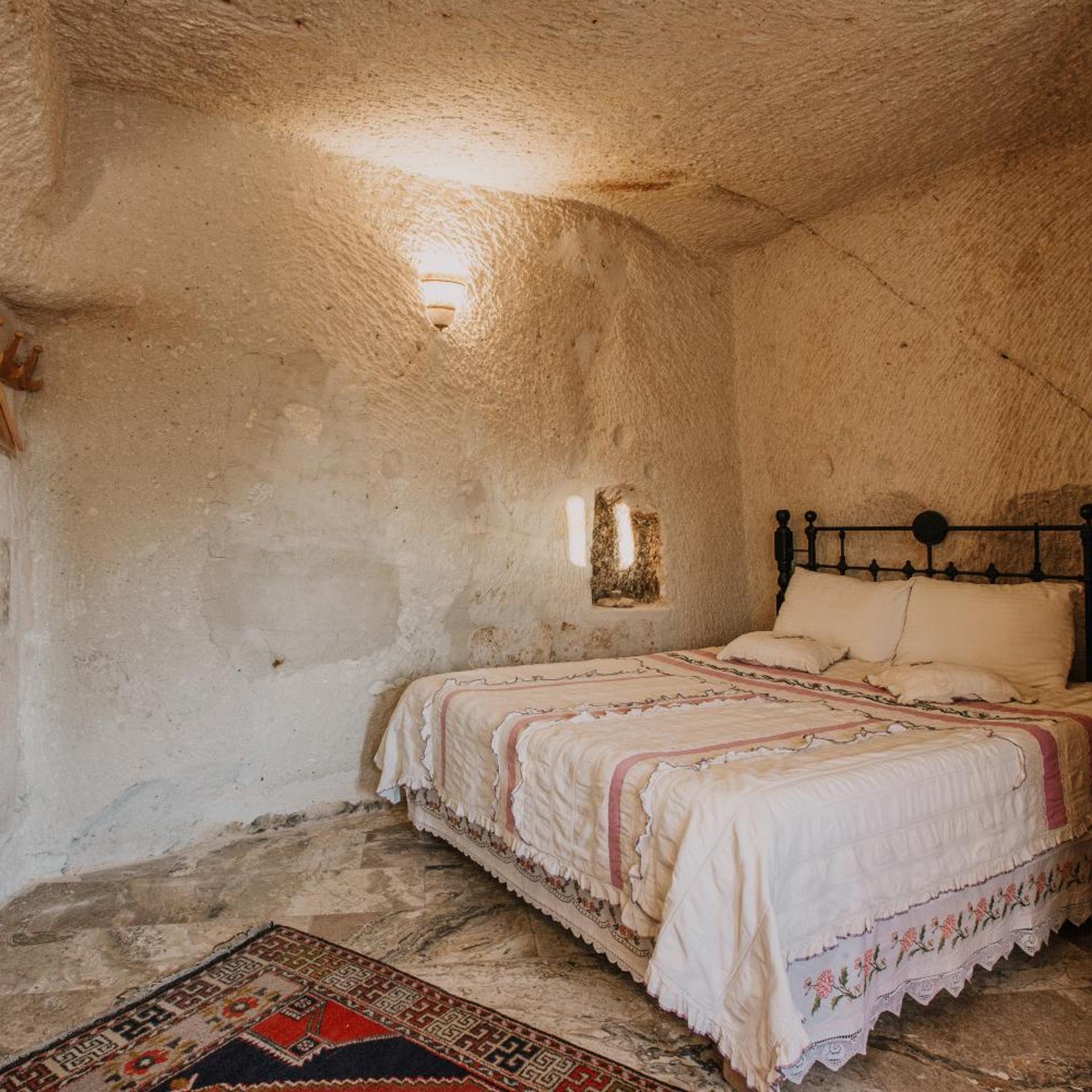 غرفة قياسية بسرير كينج، Village Cave House Hotel 4/6