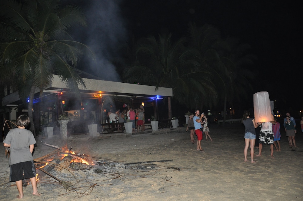 Phangan Rainbow Bungalows 27/30