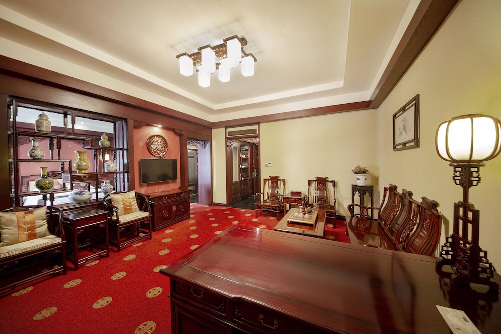 Homeland International Hotel 45/74
