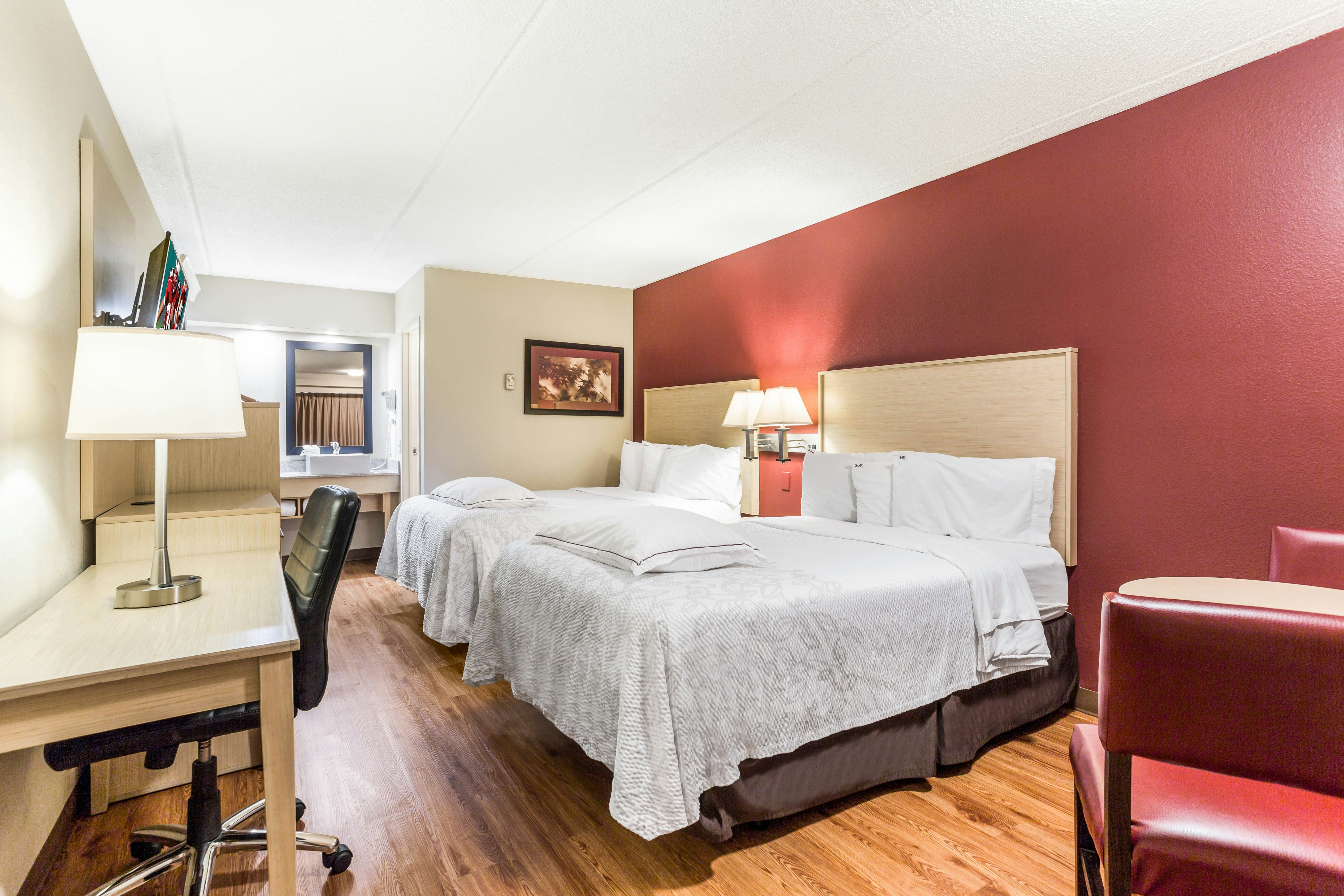 غرفة بريميوم بسريرين مزدوجين، Red Roof Plus Nashville North - Goodlettsville 3/4