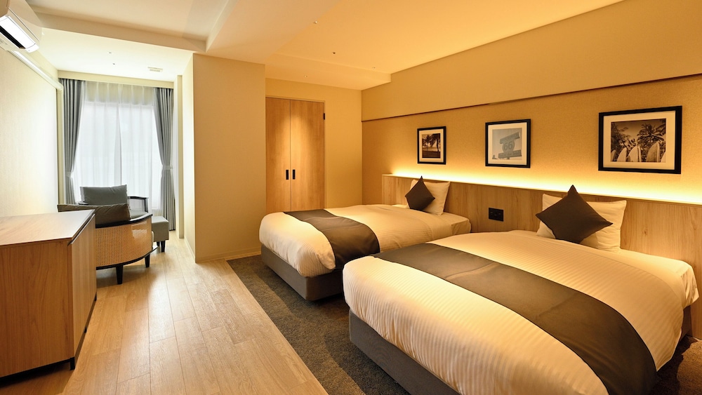 Standard, Twin Beds, North Wing