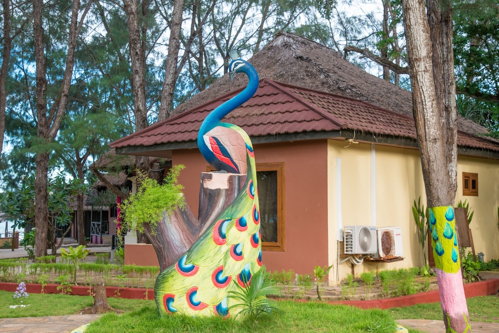 Sunrise Beach Resort 36/50