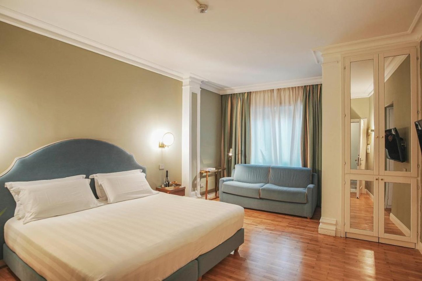 Hotel City Palazzo Dei Cardinali 42/80