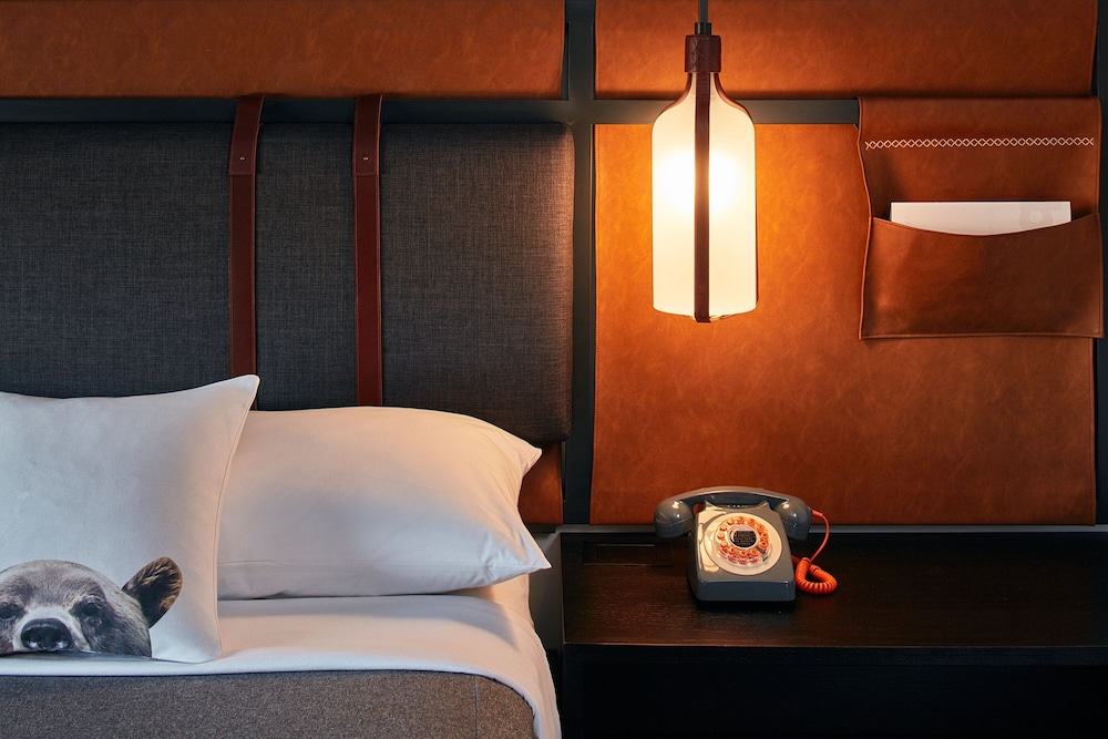 Moxy By Marriott Denver Cherry Creek 15/53