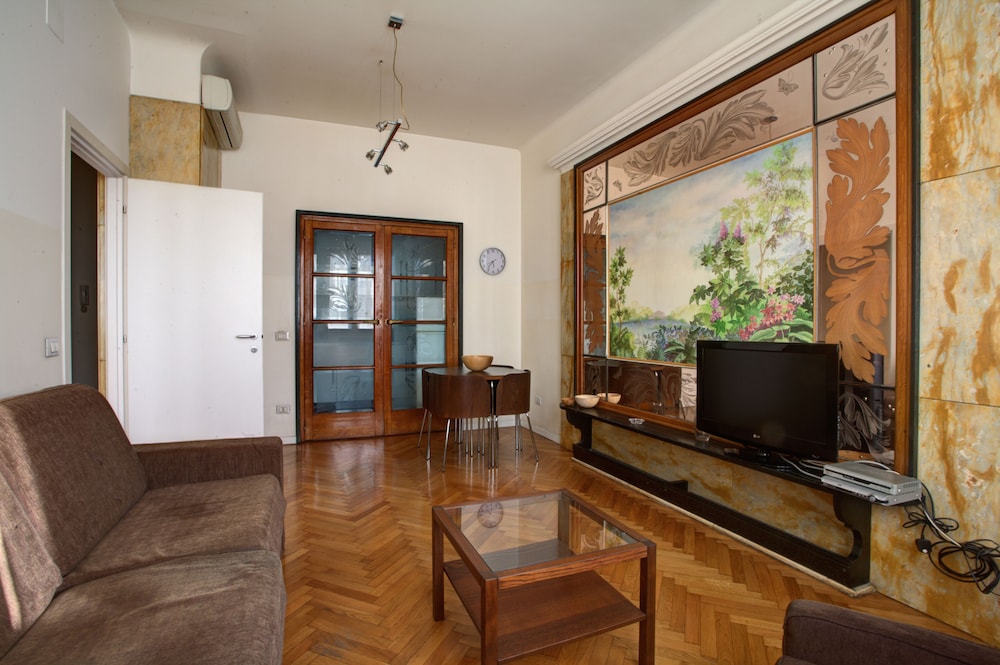 Milan Apartment Rental 28/50