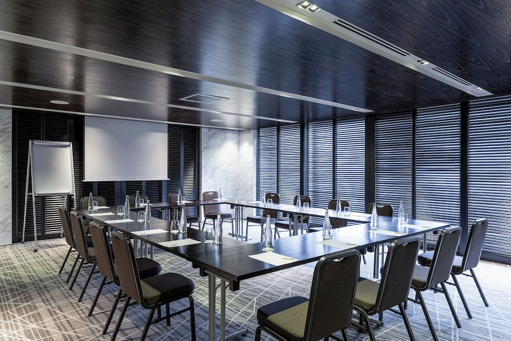 Movenpick Hotel & Convention Centre KLIA 48/63