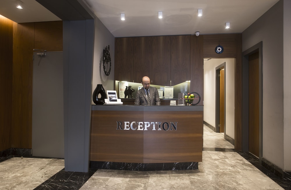 Zeniva Hotel Izmir 4/48