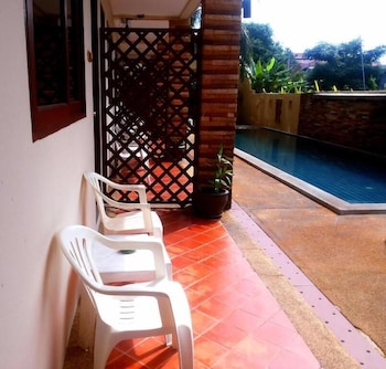 Hathai House Resort 22/48