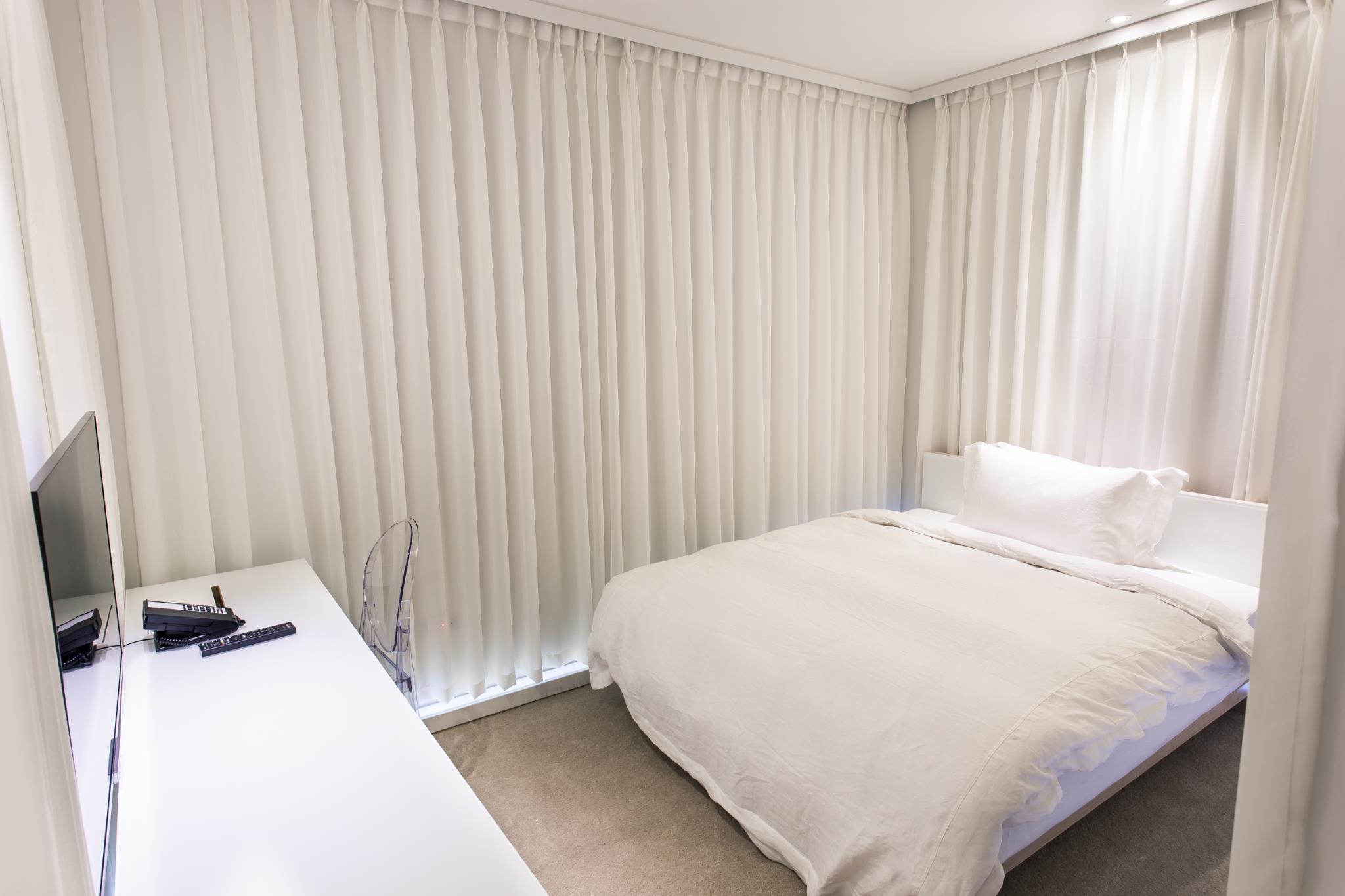 Superior, Double Bed, No Window