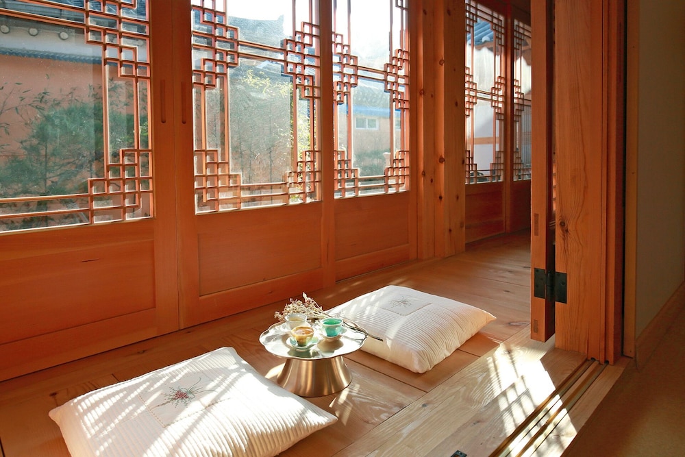 Wiyeonjae Hanok Stay 30/49