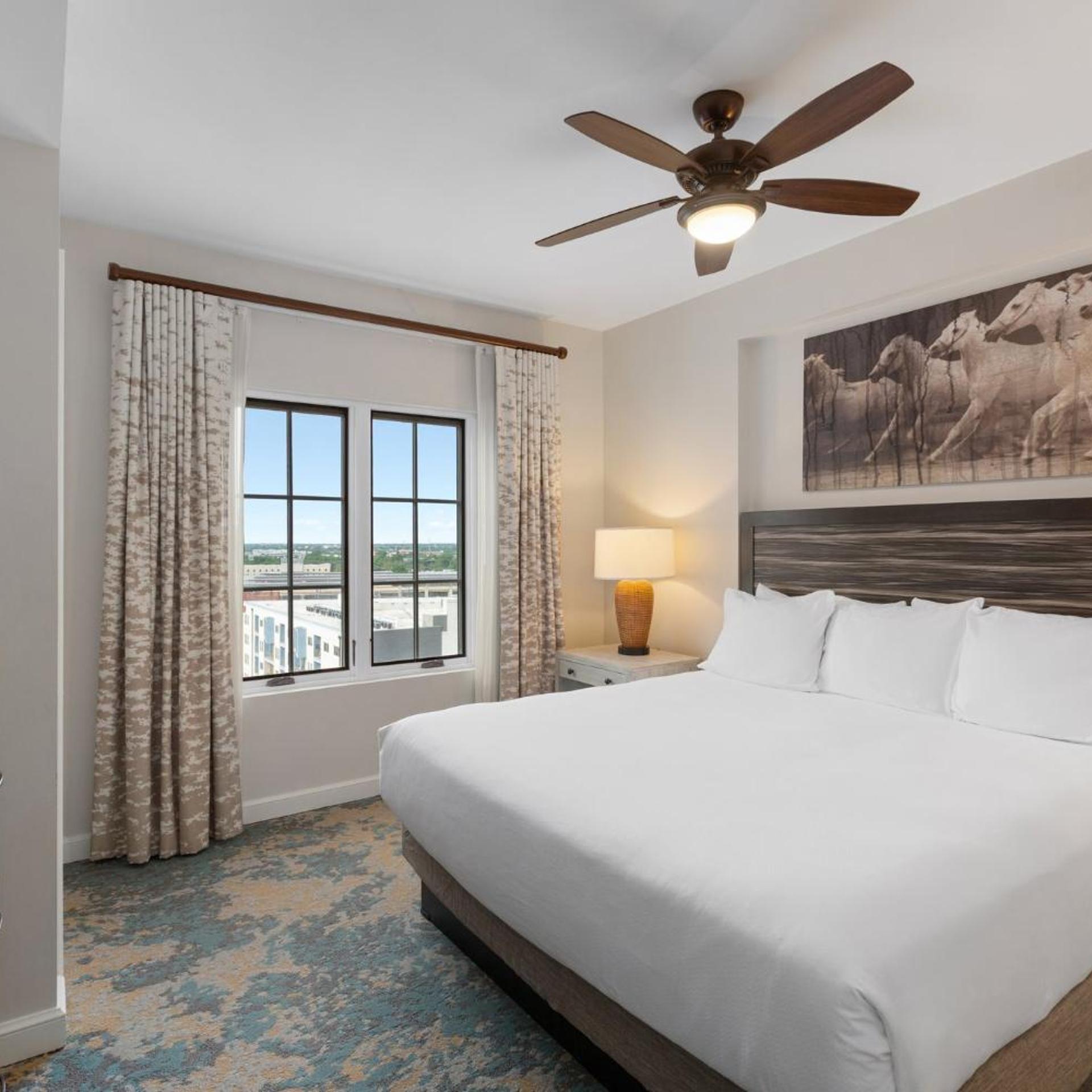 2 Bedrooms, Suite