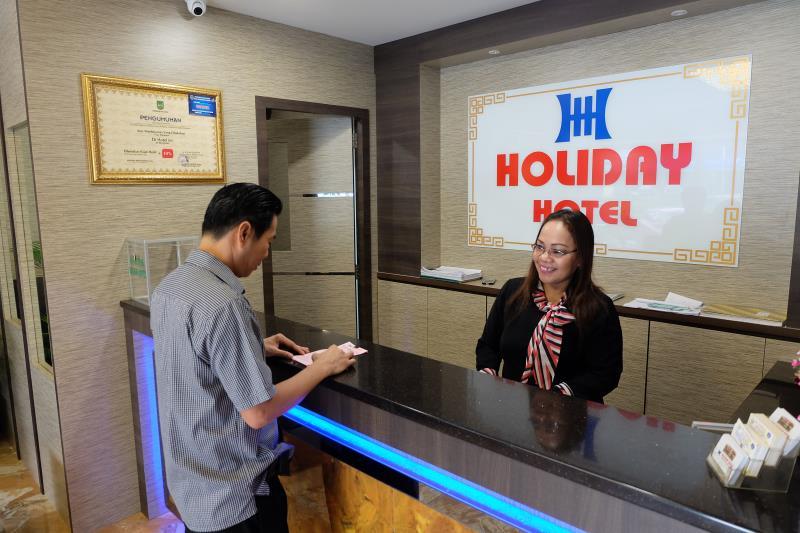 Holiday Hotel Batam 11/27