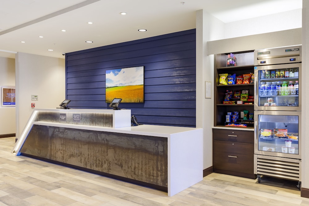 SpringHill Suites by Marriott Topeka Southwest 3/28