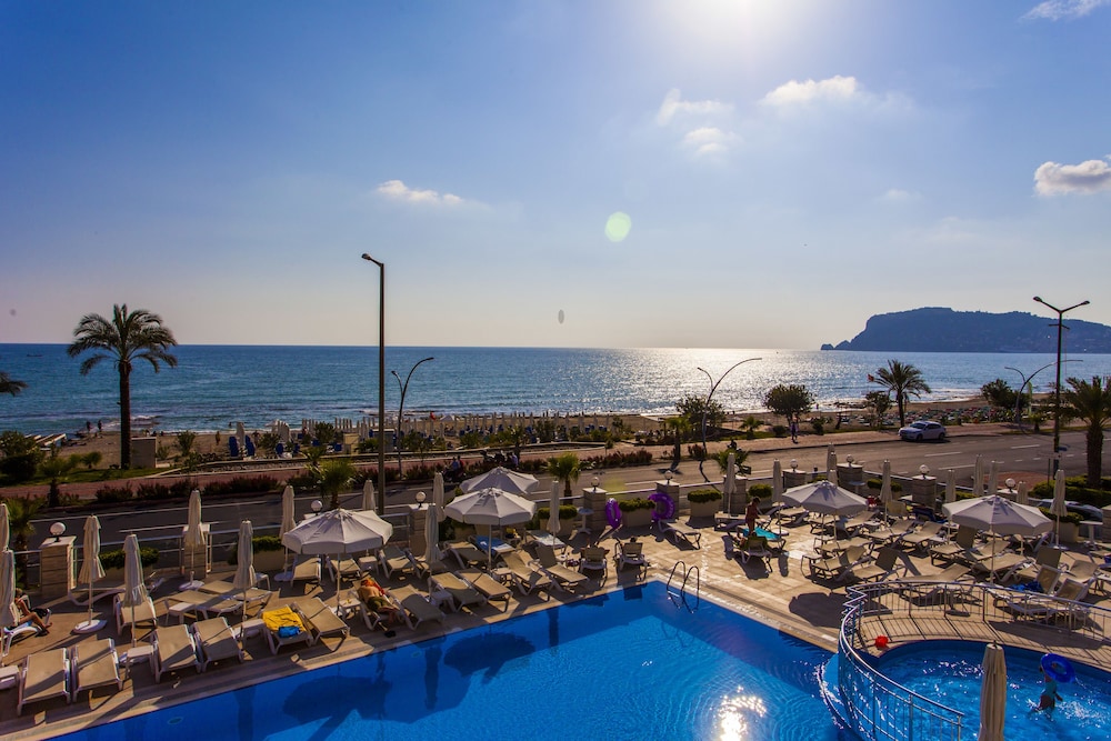 White Gold Hotel & Spa 5/67