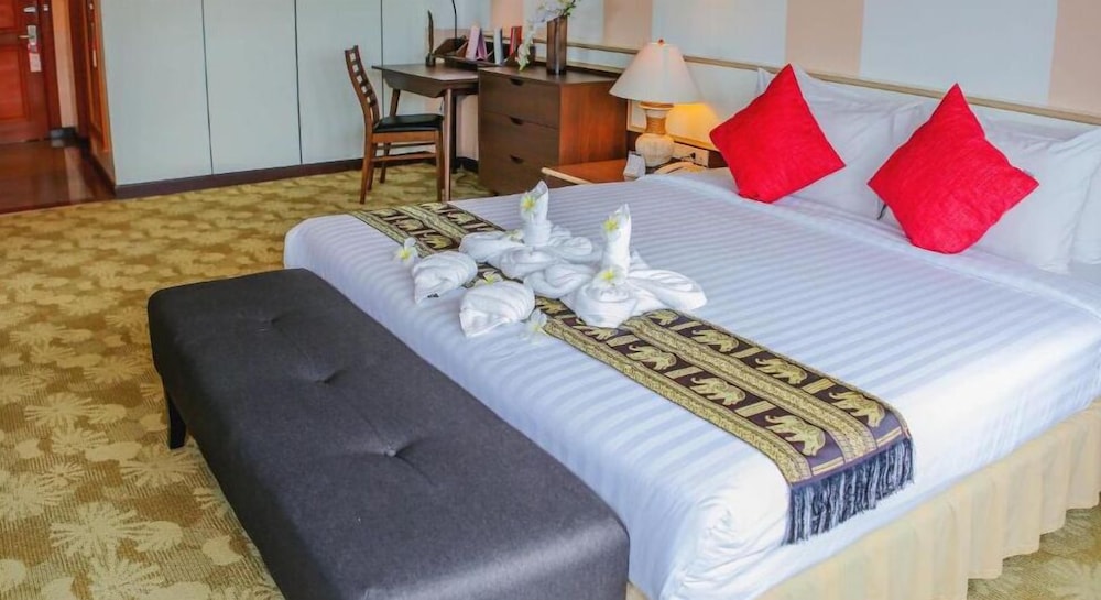 Siamgrand Hotel 60/71