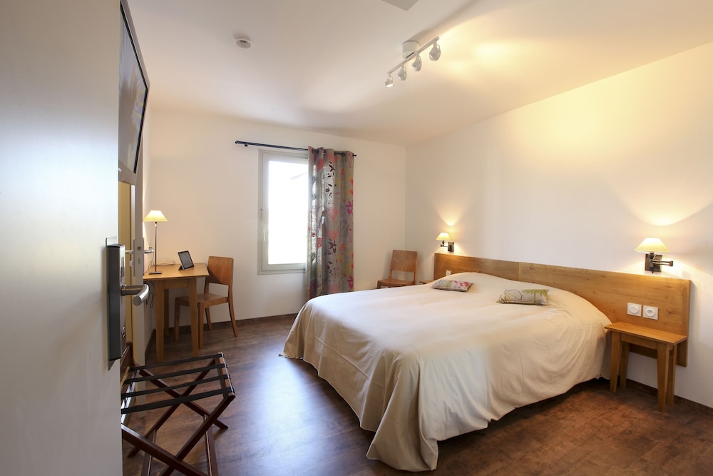 Logis Hotel Le Nouvel 5/25