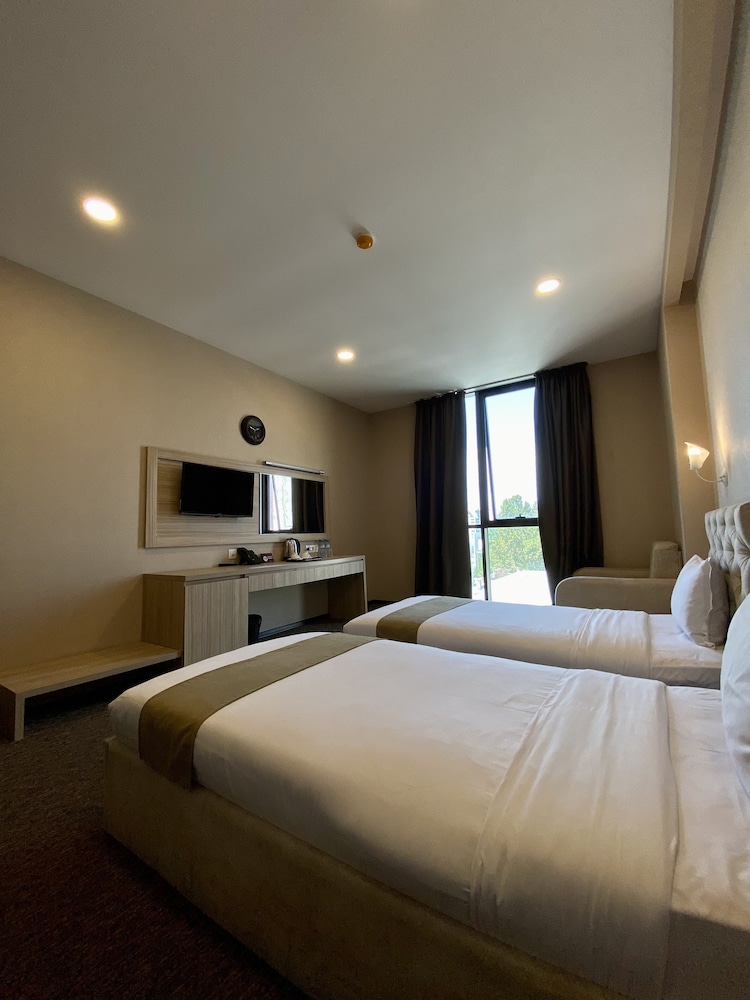 Betlem Hotel, Tbilisi 12/50