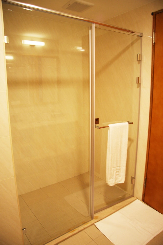 Tainan Fushin Hotel 34/64