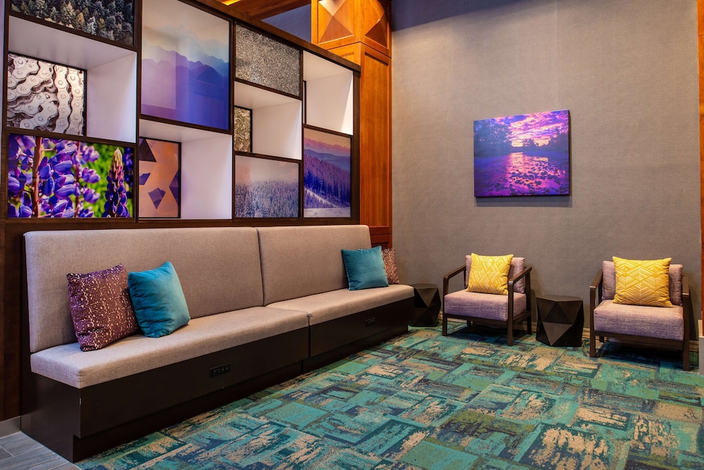 Hampton Inn & Suites Boise/Spectrum 49/67