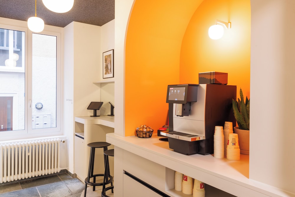 Fred Guest House Zurich Hauptbahnhof 38/50
