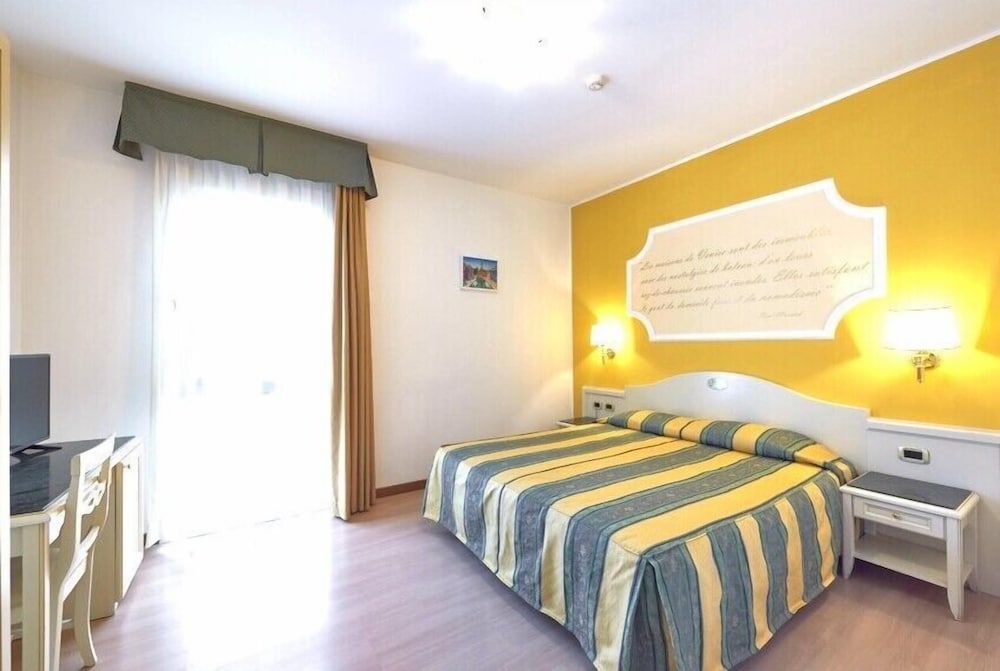 غرفة كلاسيكية بسرير مزدوج، Hotel Ca Tron 2/10