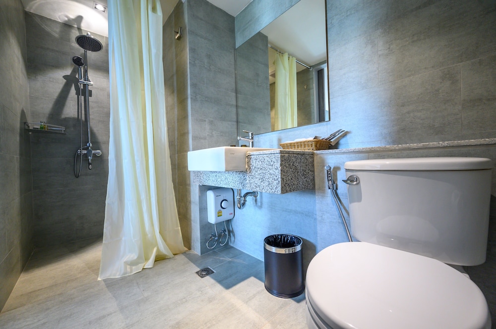 IWISH Hotel Bangkok 62/62
