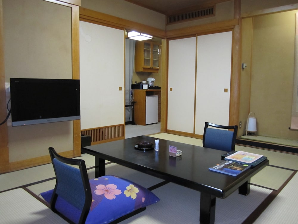 YUZAWA GRAND HOTEL 29/33